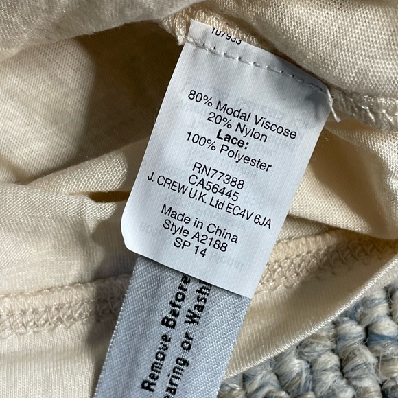 J. Crew Small Womens Tank Top White Flower Crochet Scoop Neck Preppy Shell A30. - Picture 4 of 5